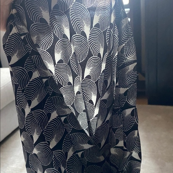 Max Studio Printed Pants Black White Striped Petal Wide Leg Pants Size M - Picture 11 of 11